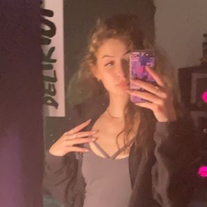 Meet your Posher, Taylor